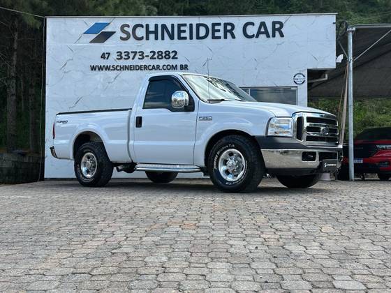 FORD F-250 4.2 XLT 4X2 CS TURBO INTERCOOLER DIESEL 2P MANUAL